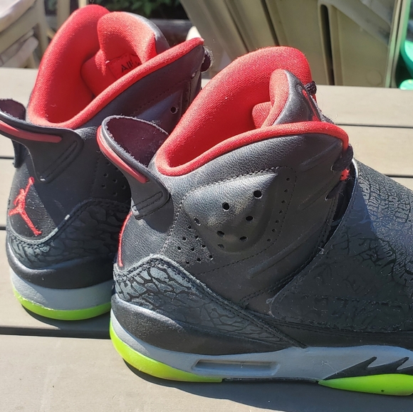 Jordan Son Of Mars "Marvin The Martian" - Picture 4 of 4